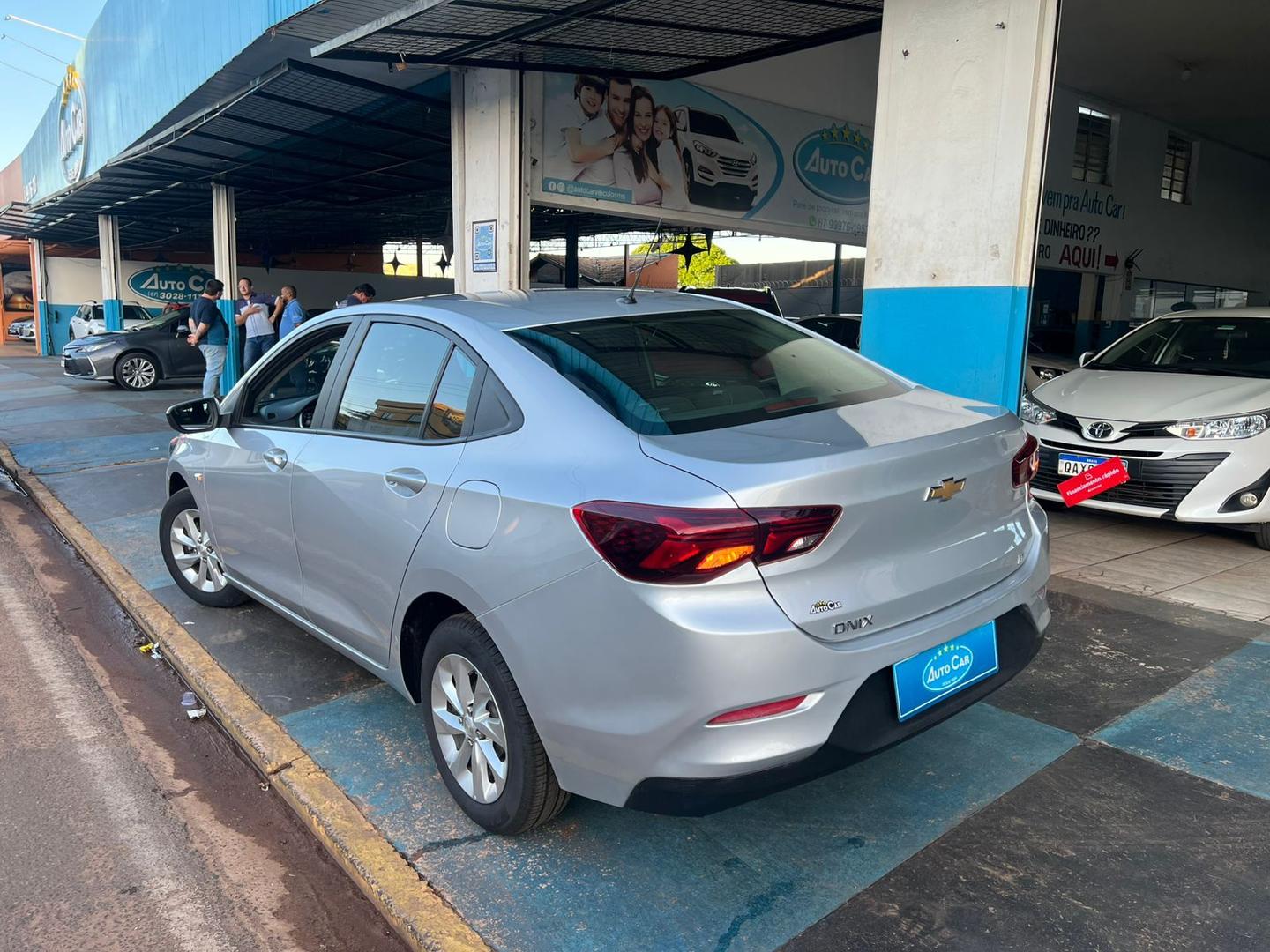 CHEVROLET Onix Sedan Plus LT 1.0 12v 2023 - miniatura 3