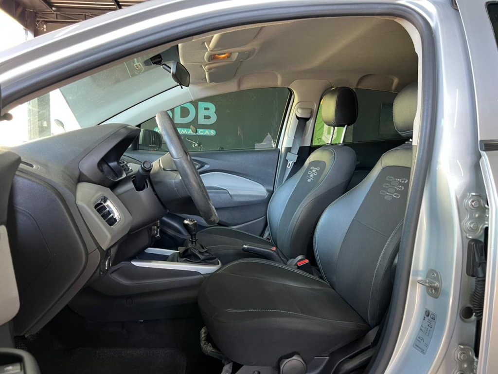 CHEVROLET Onix LT 1.0 2019 - miniatura 7