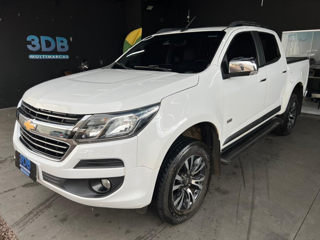 Vista principal de CHEVROLET S10 LTZ 2.5 16v C.D. 2019