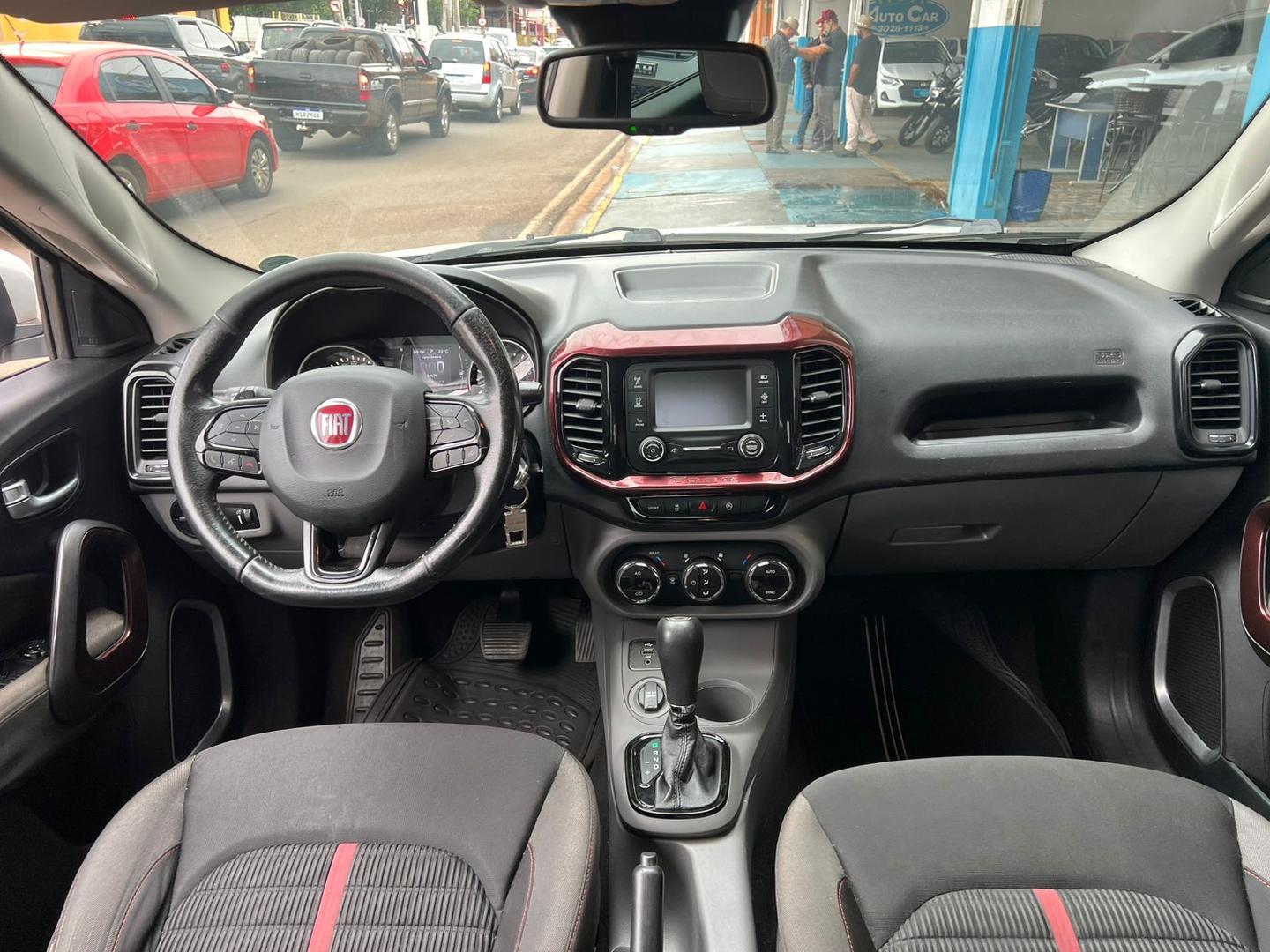 FIAT Toro Freedom 1.8 16v 2018 - miniatura 6