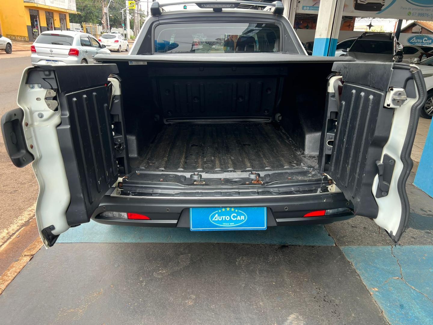 FIAT Toro Freedom 1.8 16v 2018 - miniatura 9