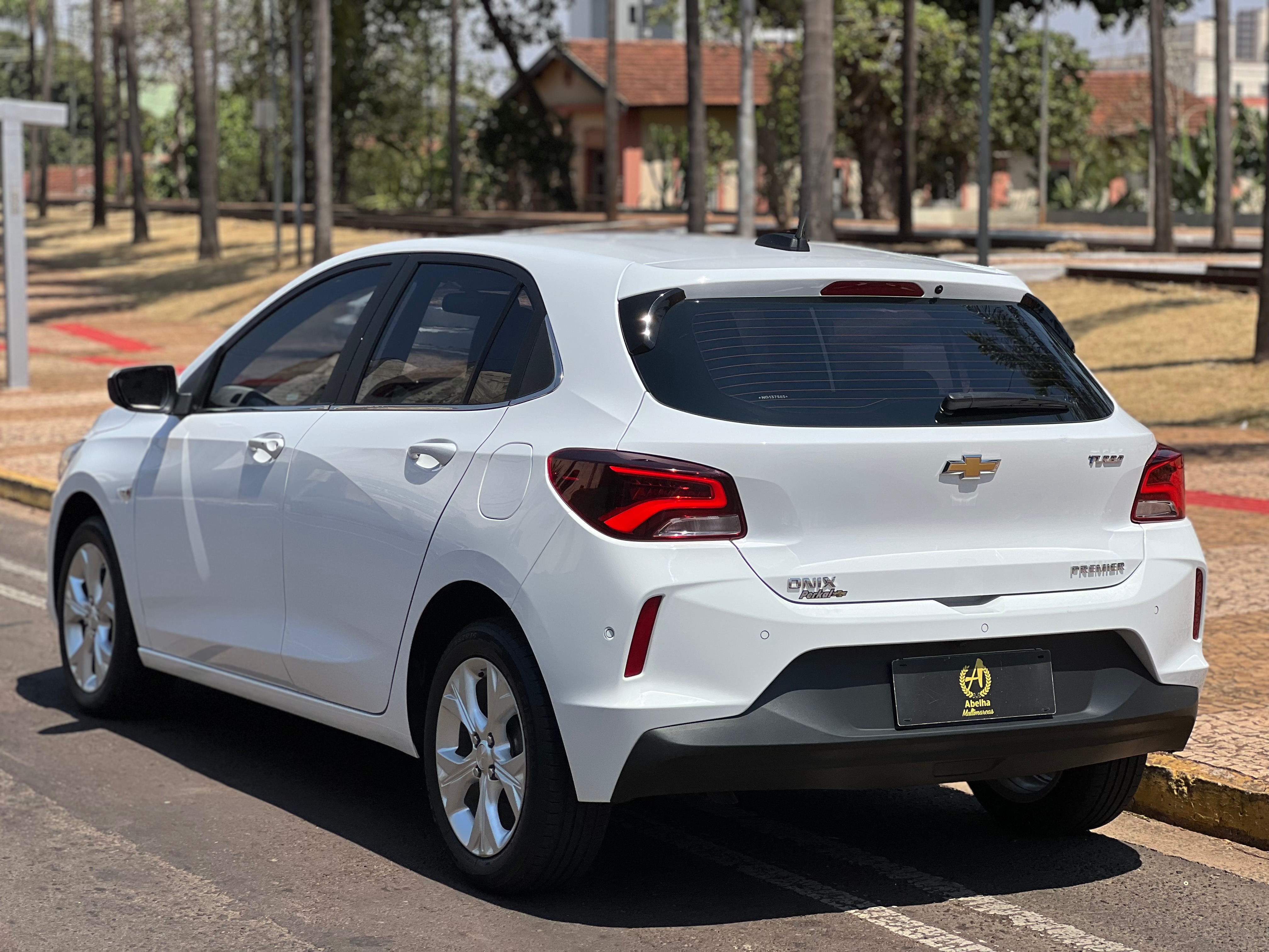 CHEVROLET Onix Hatch Premier 1.0T 12v 2022 - miniatura 4