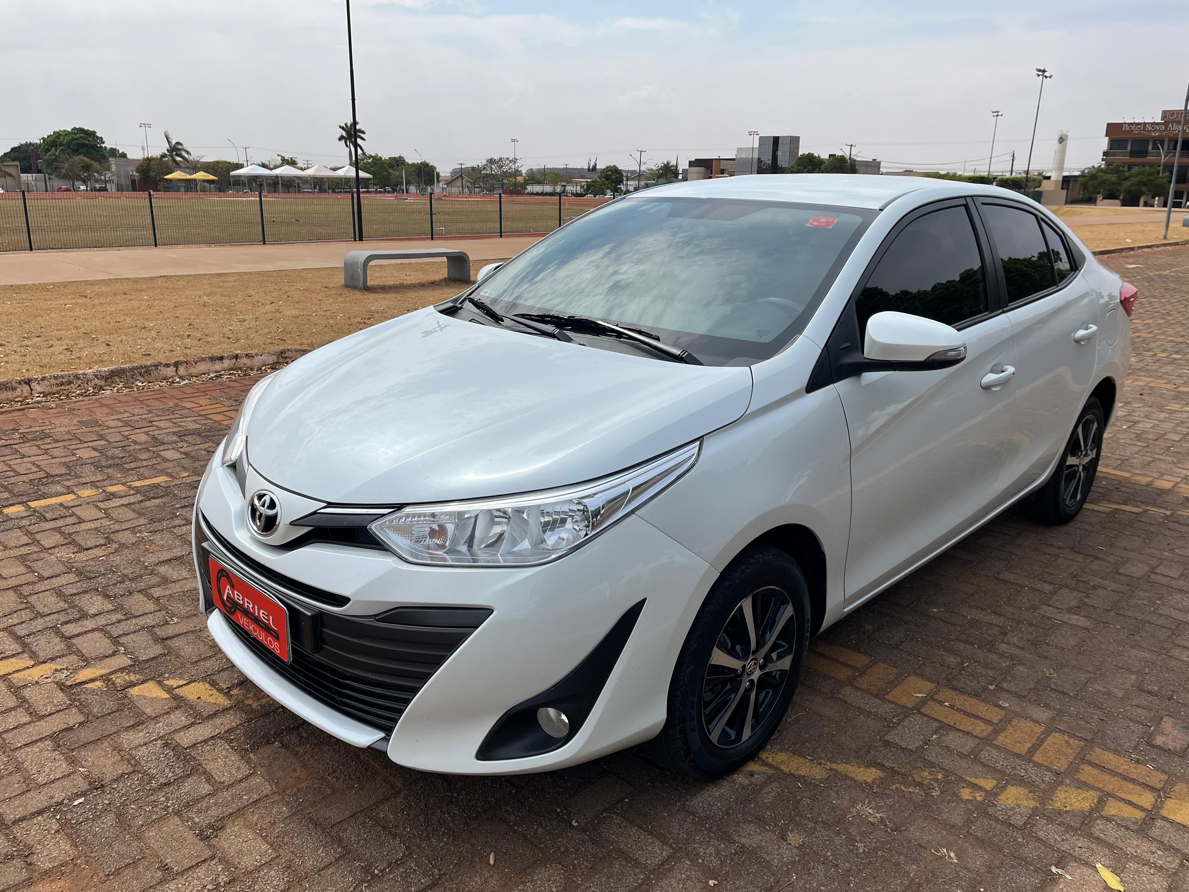 TOYOTA Yaris Sedan XS 1.5 16v 2022