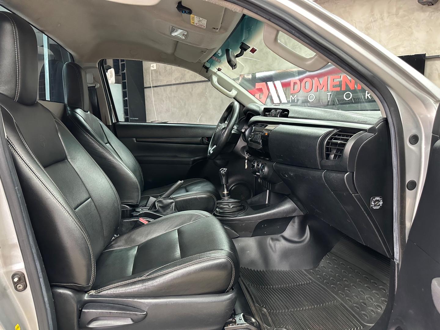 TOYOTA Hilux D4-D 2.8TDi 16v 4X4 C.S. 2017 - miniatura 10