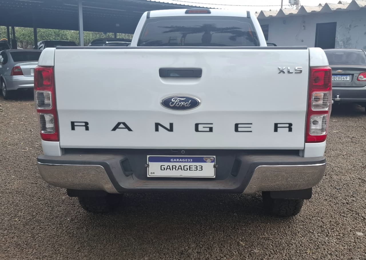FORD Ranger XLS 3.2TDCi 20v 4x4 C.S. 2014 - miniatura 4