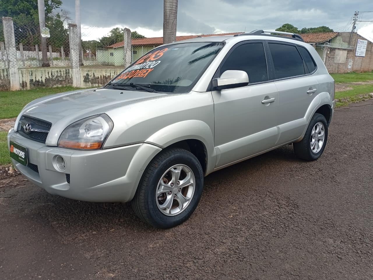 Vista principal de HYUNDAI Tucson GLS 2.0 16v 2013