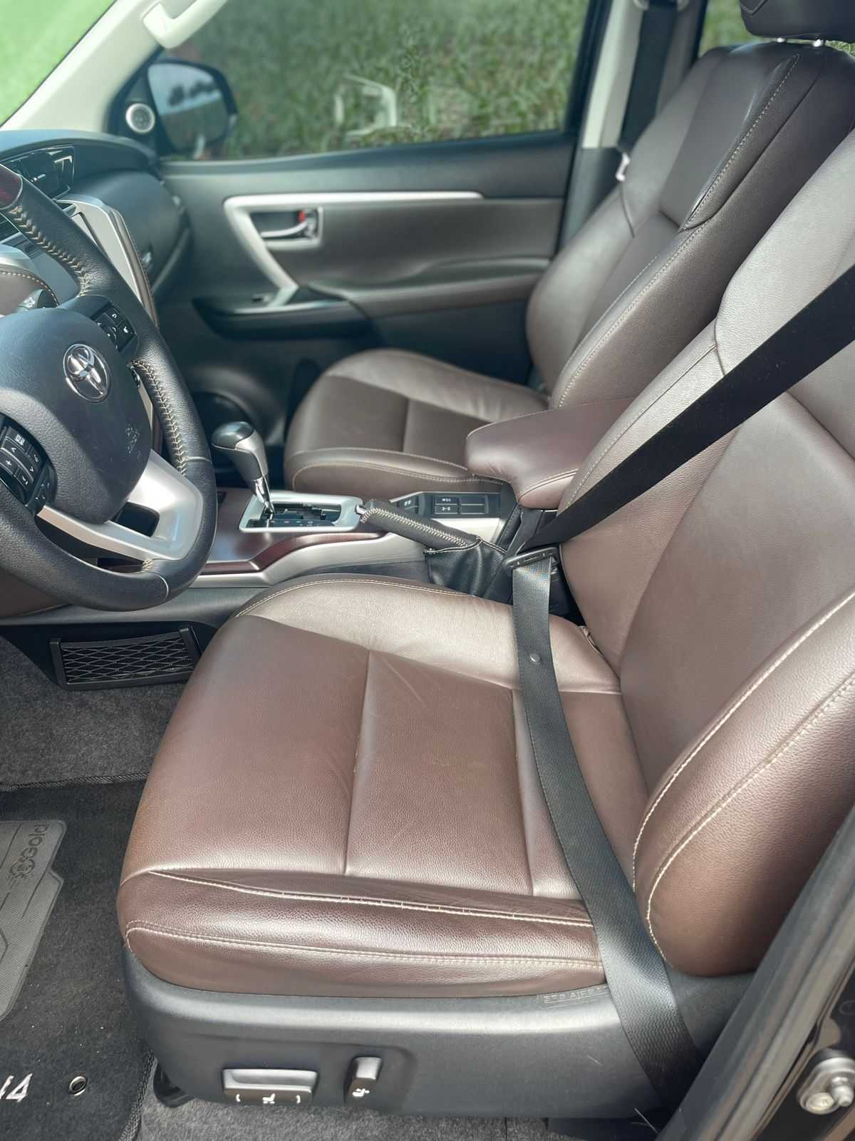 TOYOTA Hilux SW4 SRX D4-D 2.8TDi 16v 4x4 2019 - miniatura 9