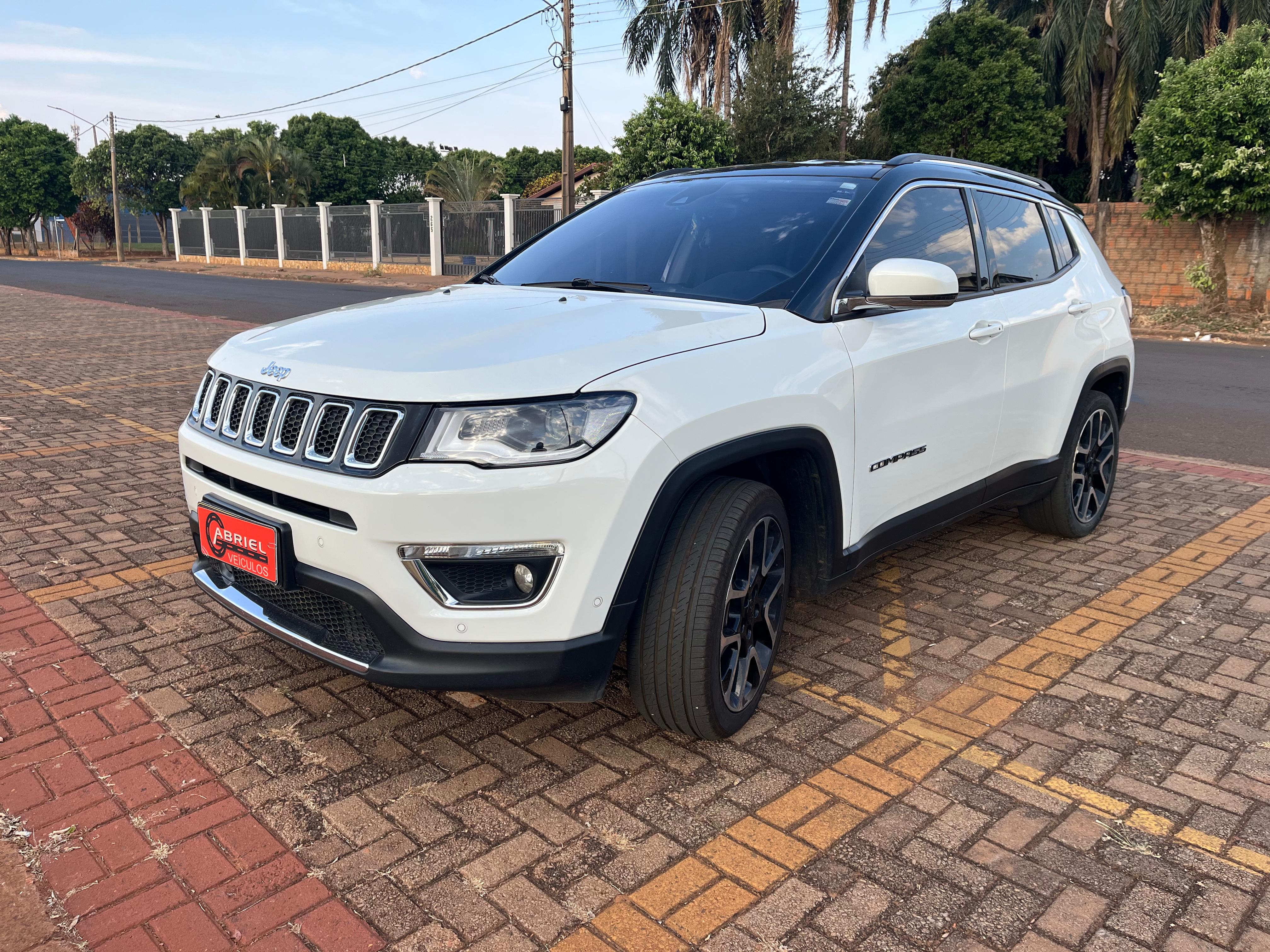Vista principal de JEEP Compass Limited 2.0 16v 2018