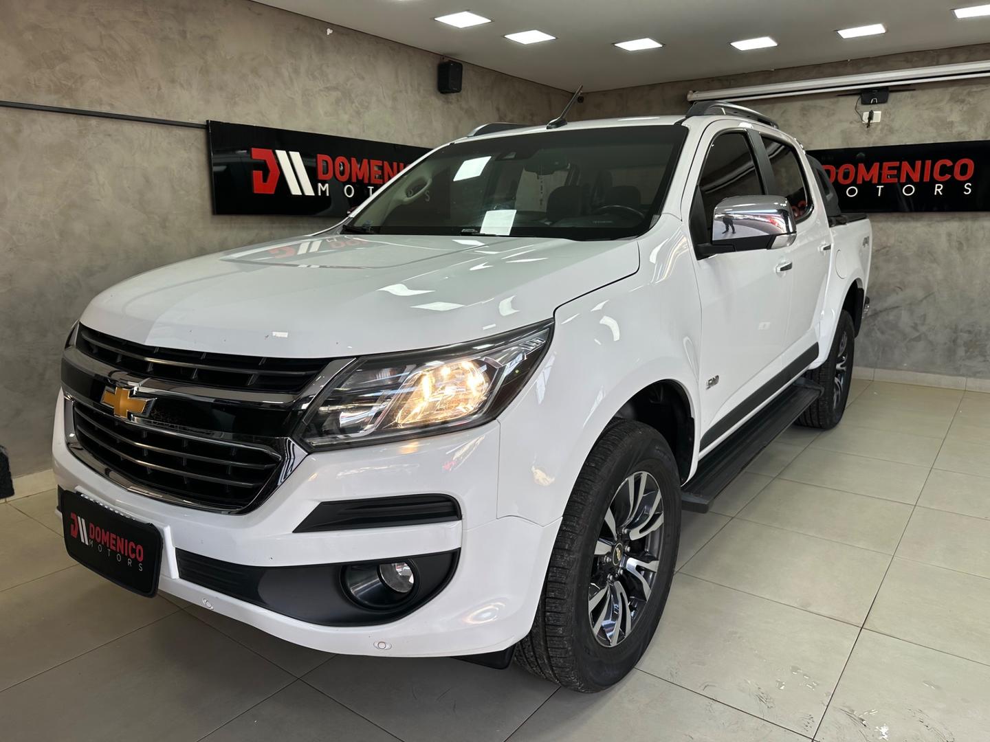 Vista principal de CHEVROLET S10 LTZ 2.5 16v 4x4 C.D. 2019