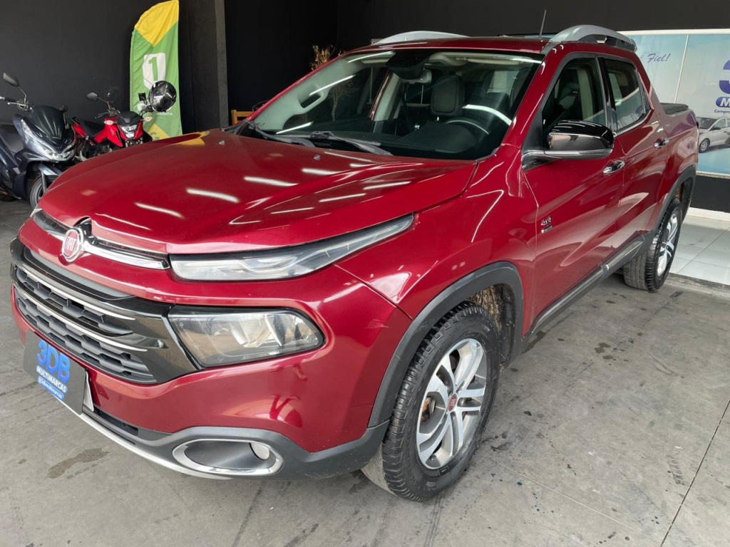 Vista principal de FIAT Toro Volcano 2.0TDi 16v 4x4 2018