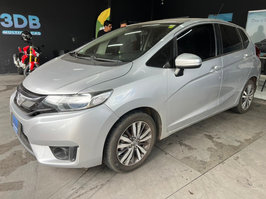 Vista principal de HONDA Fit EX 1.5 16v 2015
