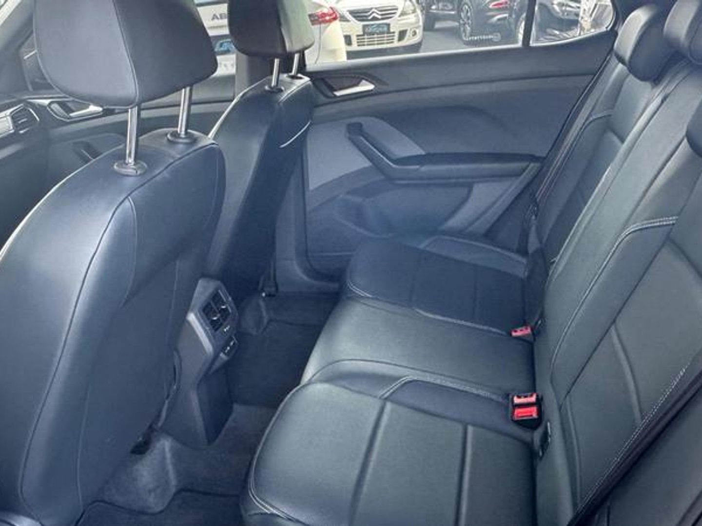 VOLKSWAGEN T-Cross Comfortline 1.0 12v TSi 2024 - miniatura 7