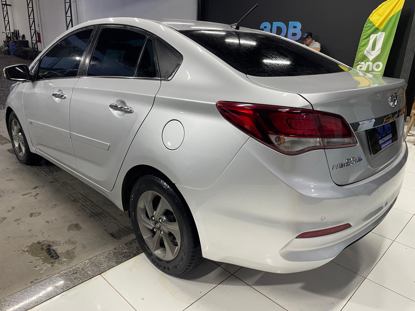 HYUNDAI HB20S Premium 1.6 16v 2017 - miniatura 10
