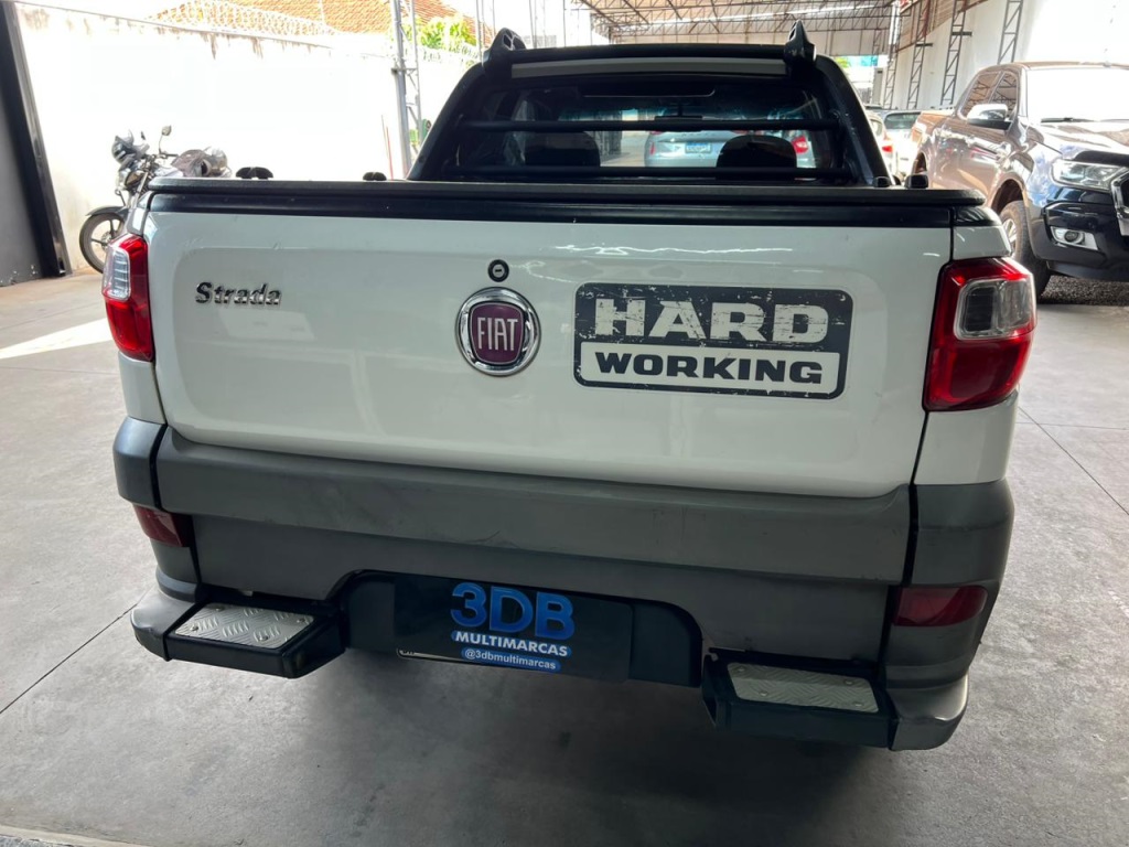FIAT Strada Hard Working 1.4 C.E. 2020 - miniatura 5