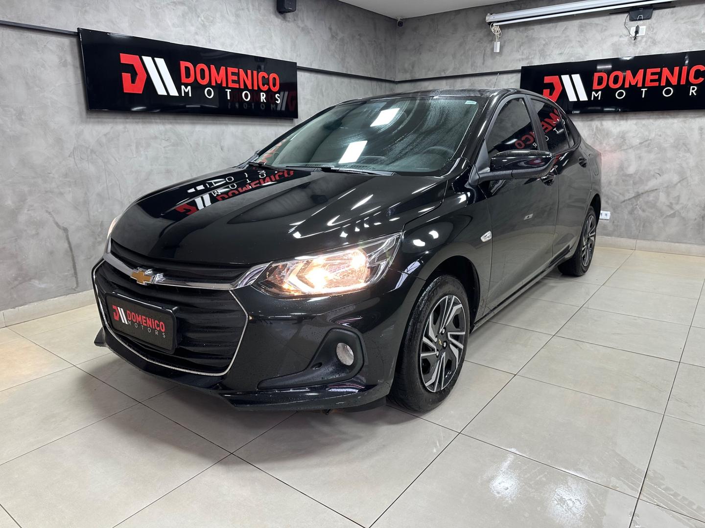 Vista principal de CHEVROLET Onix Sedan Plus LT 1.0 12v 2025