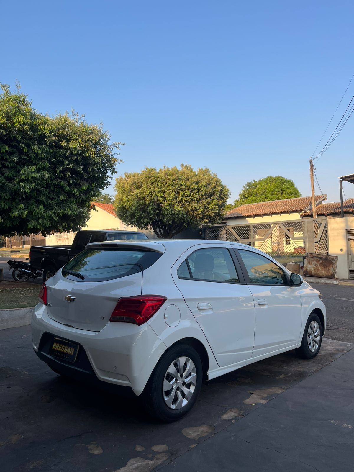 CHEVROLET Onix LT 1.0 2018 - miniatura 4