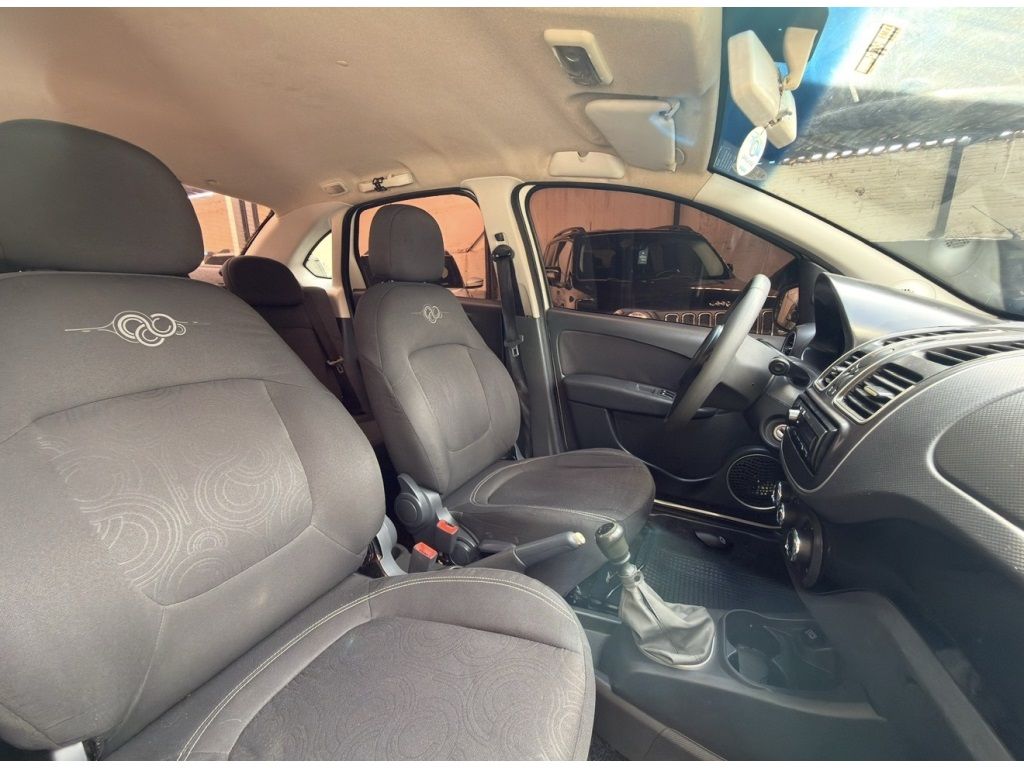 FIAT Grand Siena Attractive 1.4 2018 - miniatura 10