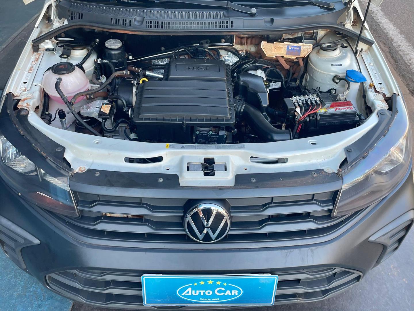 VOLKSWAGEN Saveiro Robust 1.6 16v C.D. 2024 - miniatura 5