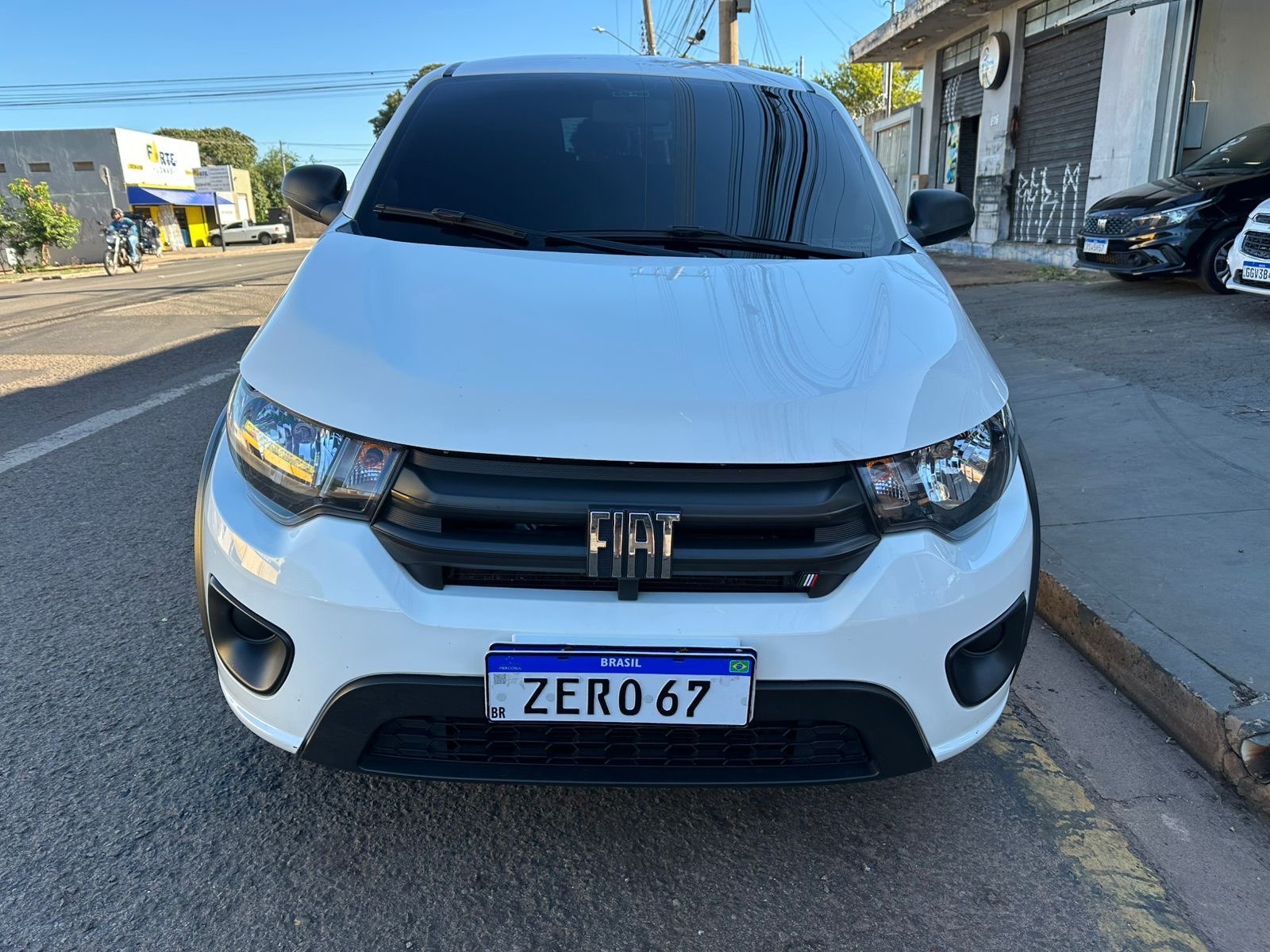FIAT Mobi Like 1.0 2023 - miniatura 2