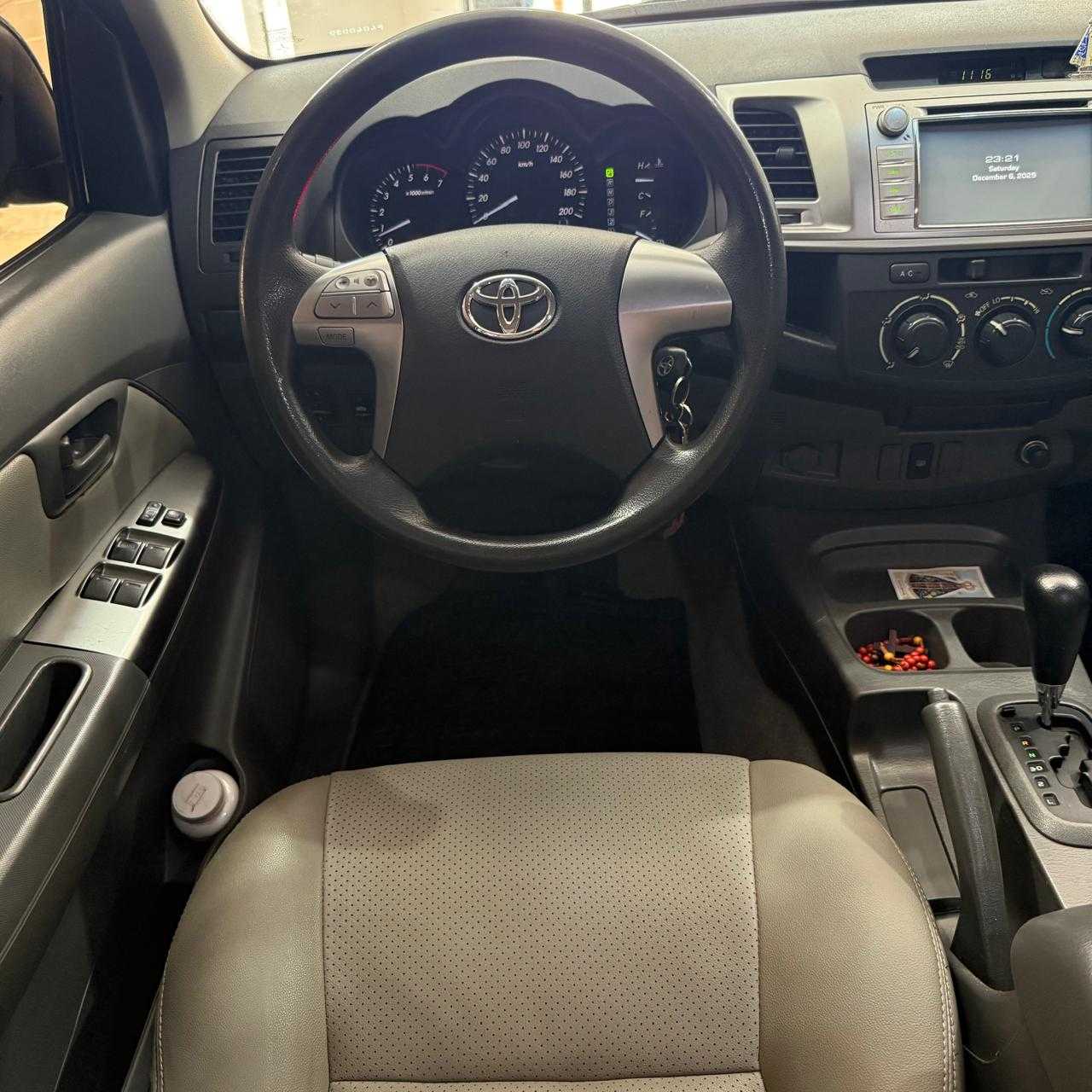 TOYOTA Hilux SR 2.7 16v C.D. 2015 - miniatura 6