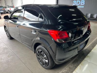 CHEVROLET Onix LT 1.4 2016 - miniatura 9