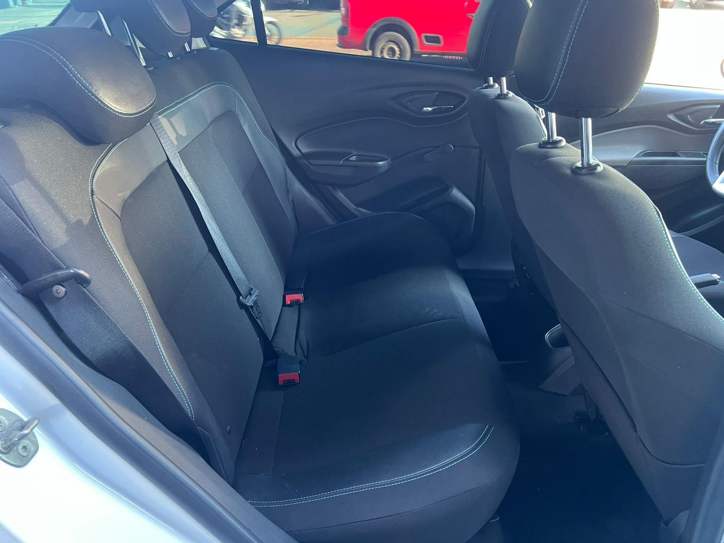 CHEVROLET Onix LT 1.4 2019 - miniatura 8