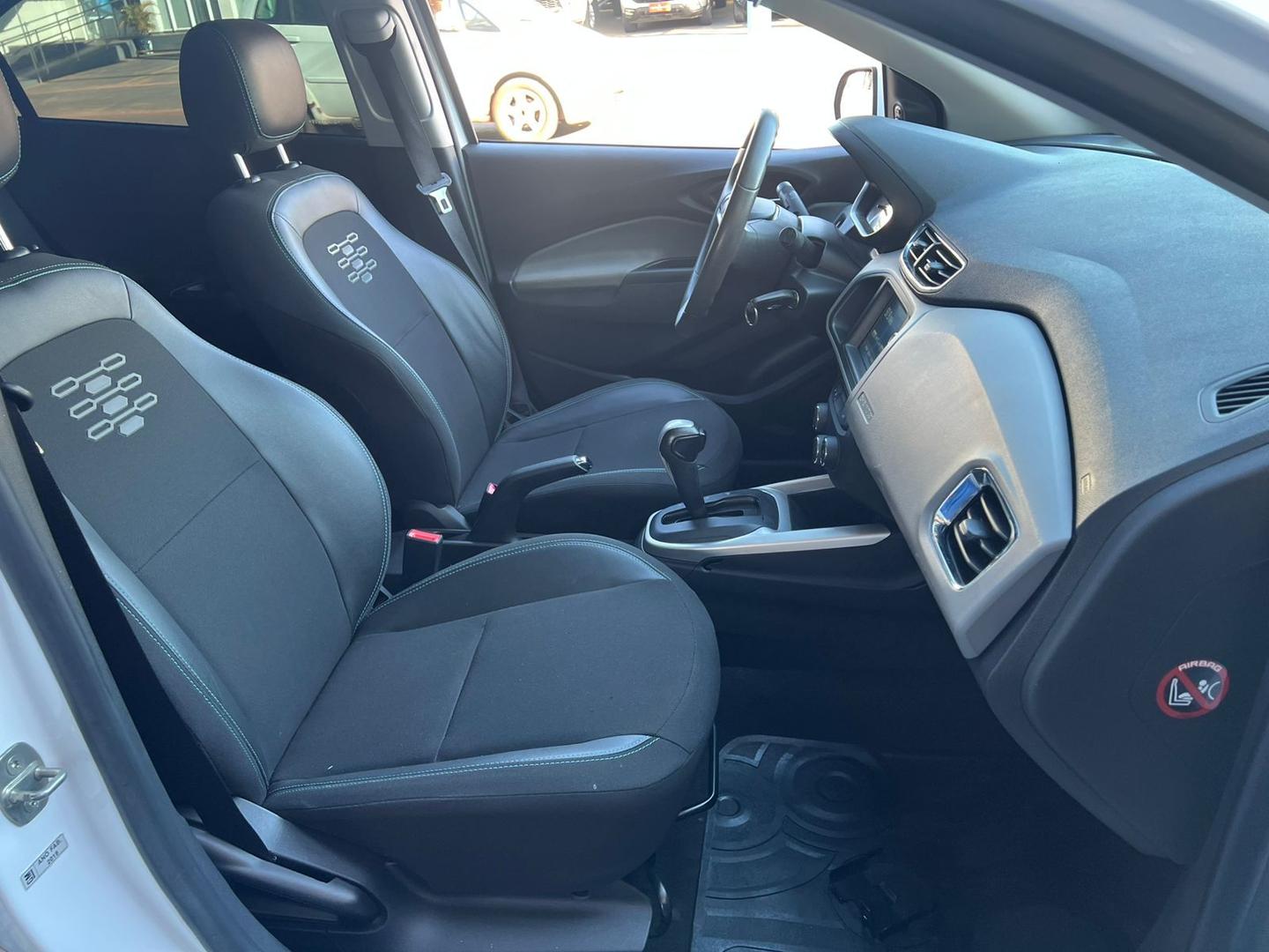 CHEVROLET Onix LT 1.4 2019 - miniatura 7