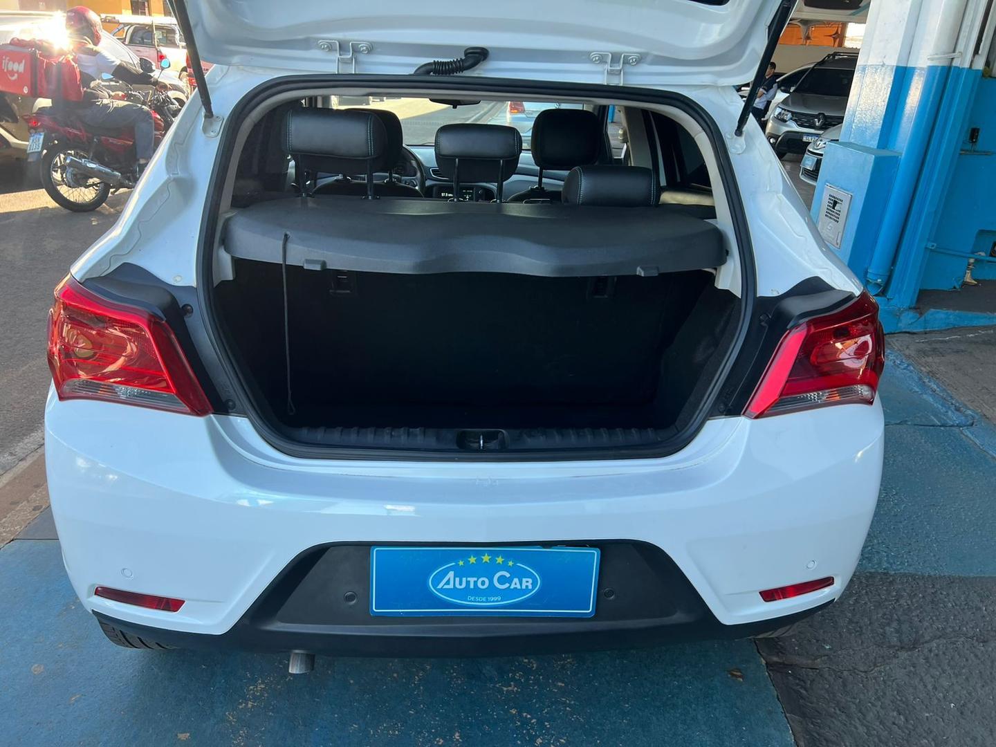 CHEVROLET Onix LT 1.4 2019 - miniatura 9