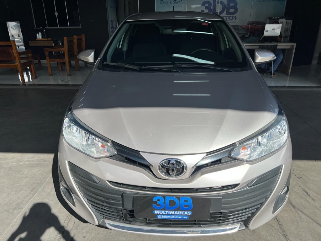 TOYOTA Yaris XL 1.5 16v 2019 - miniatura 2