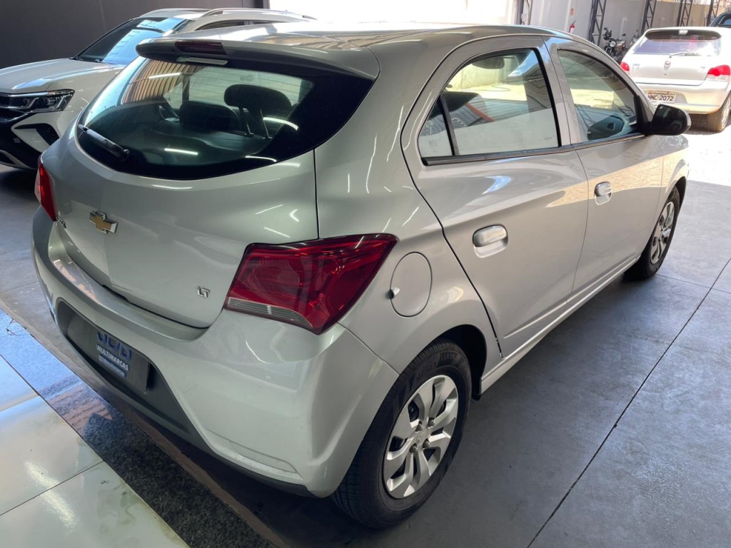 CHEVROLET Onix LT 1.0 2019 - miniatura 6