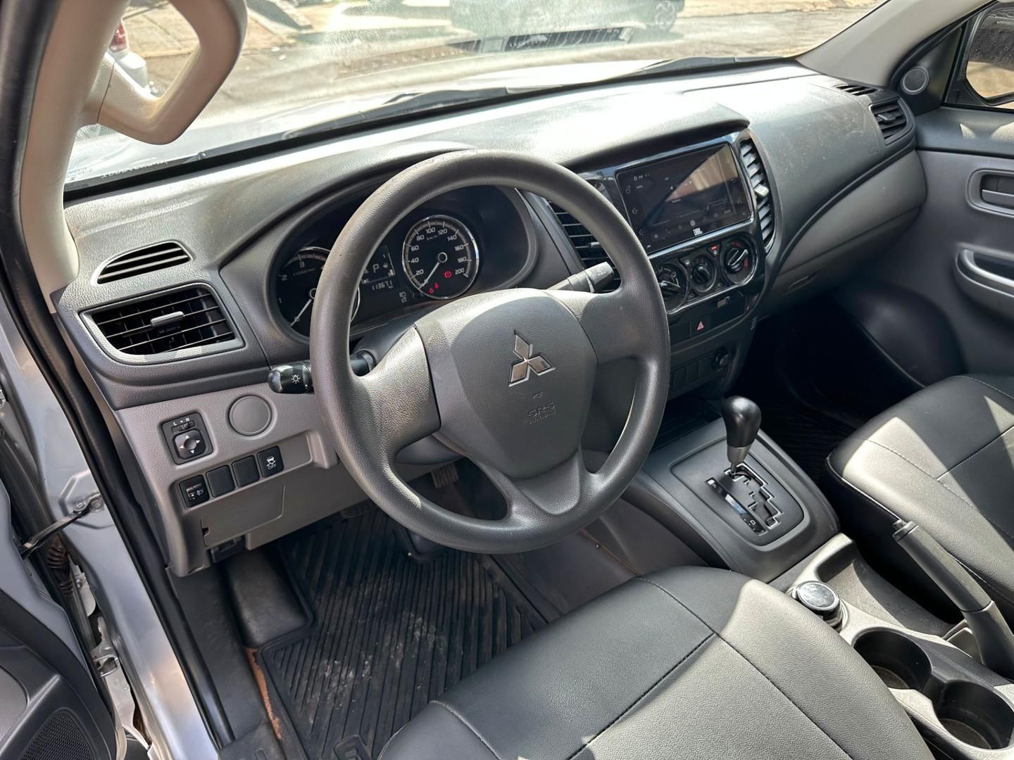 MITSUBISHI L200 Triton GLS Outdoor 2.4TDi 16v 4X4 C.D. 2023 - miniatura 12