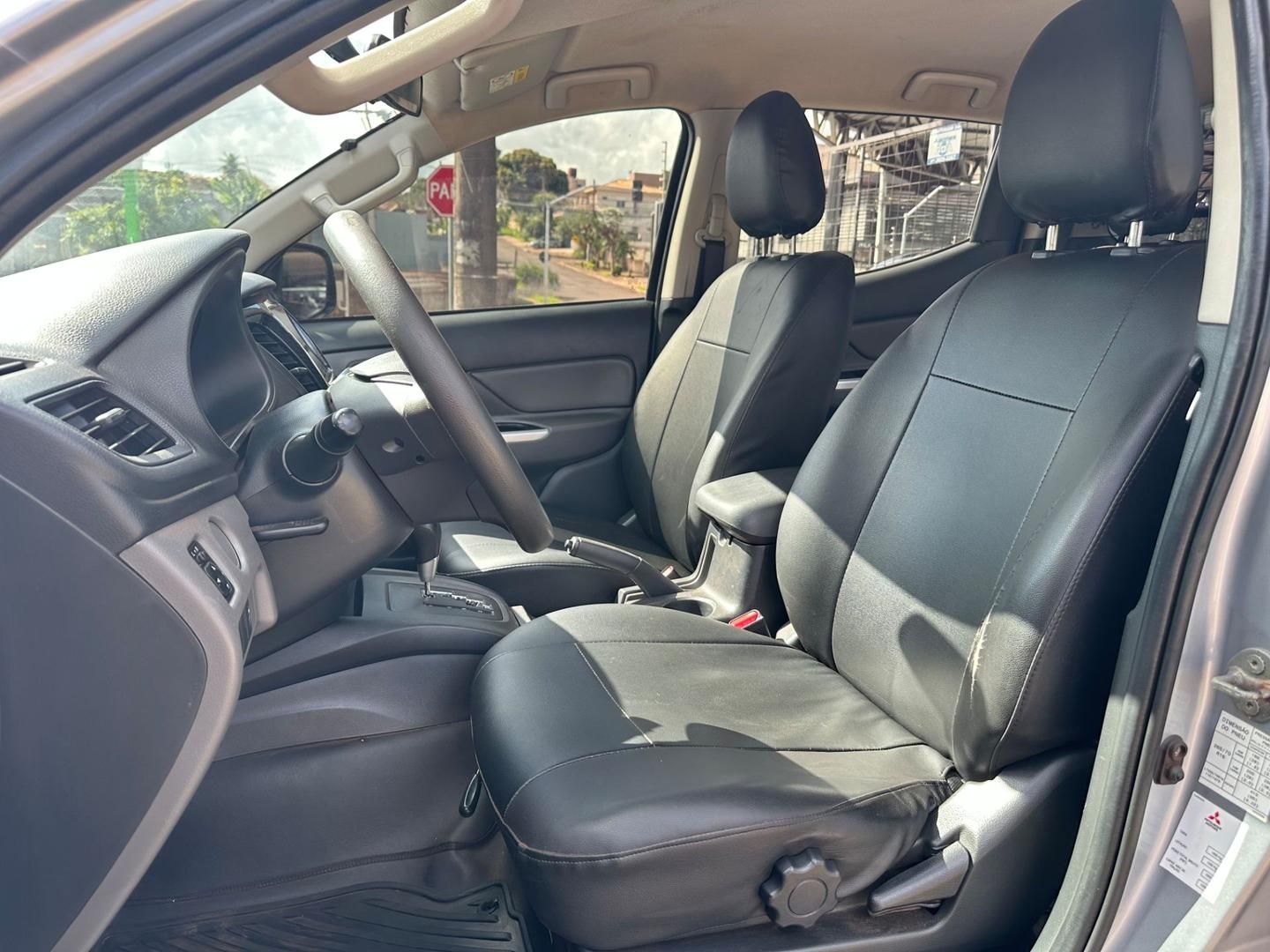 MITSUBISHI L200 Triton GLS Outdoor 2.4TDi 16v 4X4 C.D. 2023 - miniatura 13