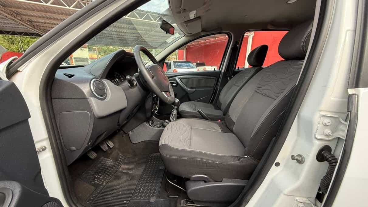 RENAULT Duster Dynamique 2.0 16v 4WD 2015 - miniatura 10