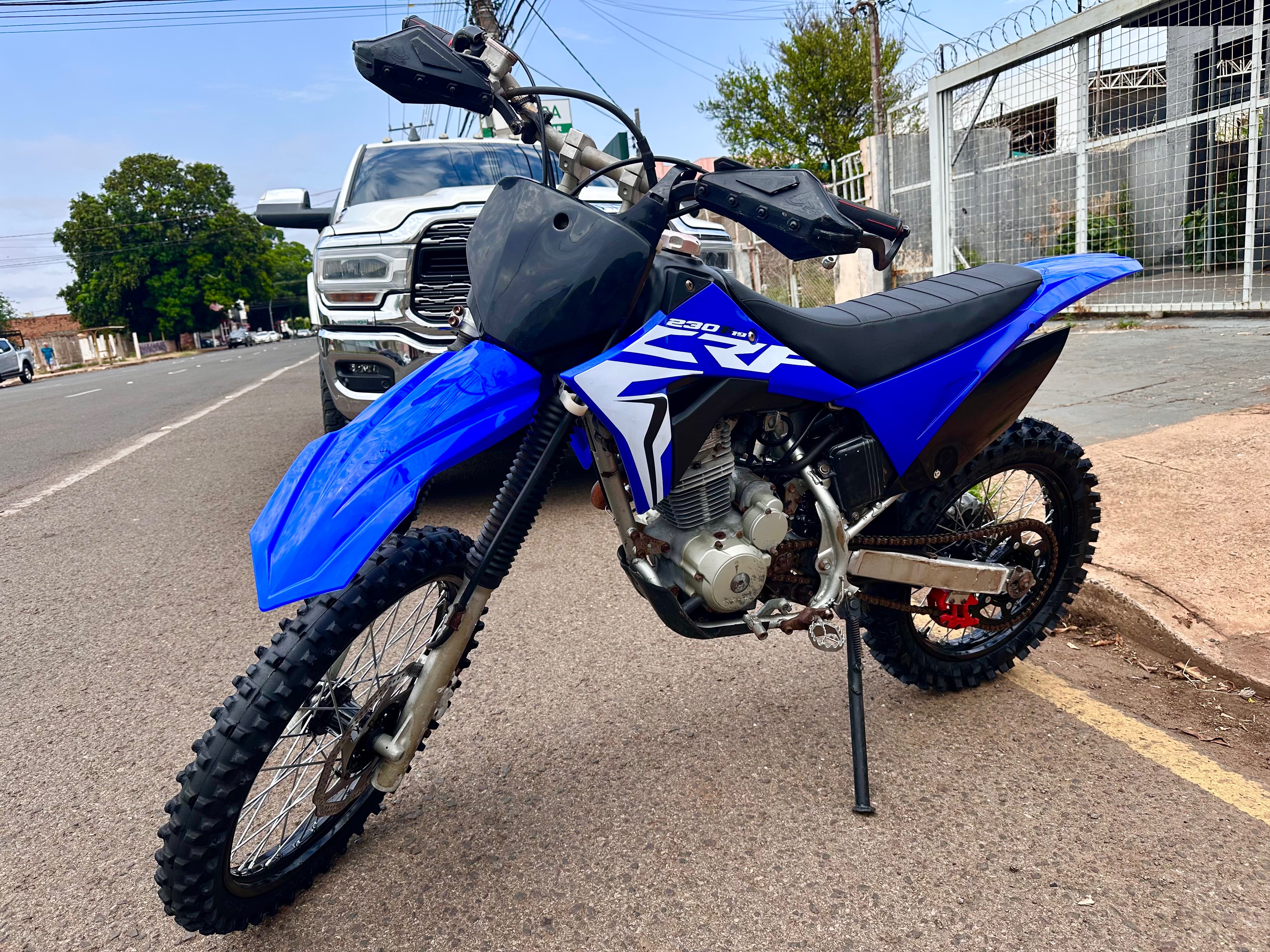 HONDA CRF 230F 2017 - miniatura 7