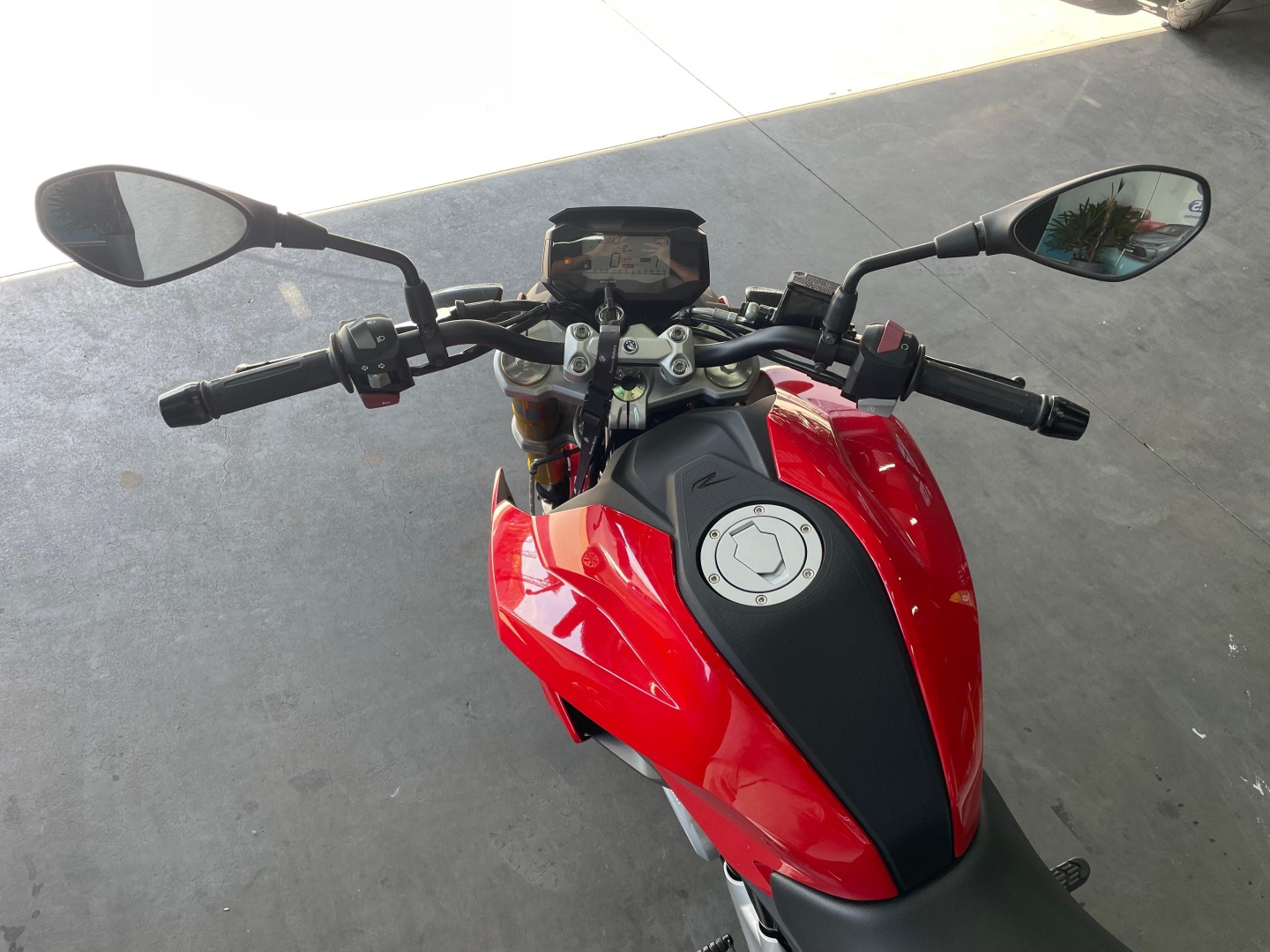 BMW G 310 R 2020 - miniatura 6