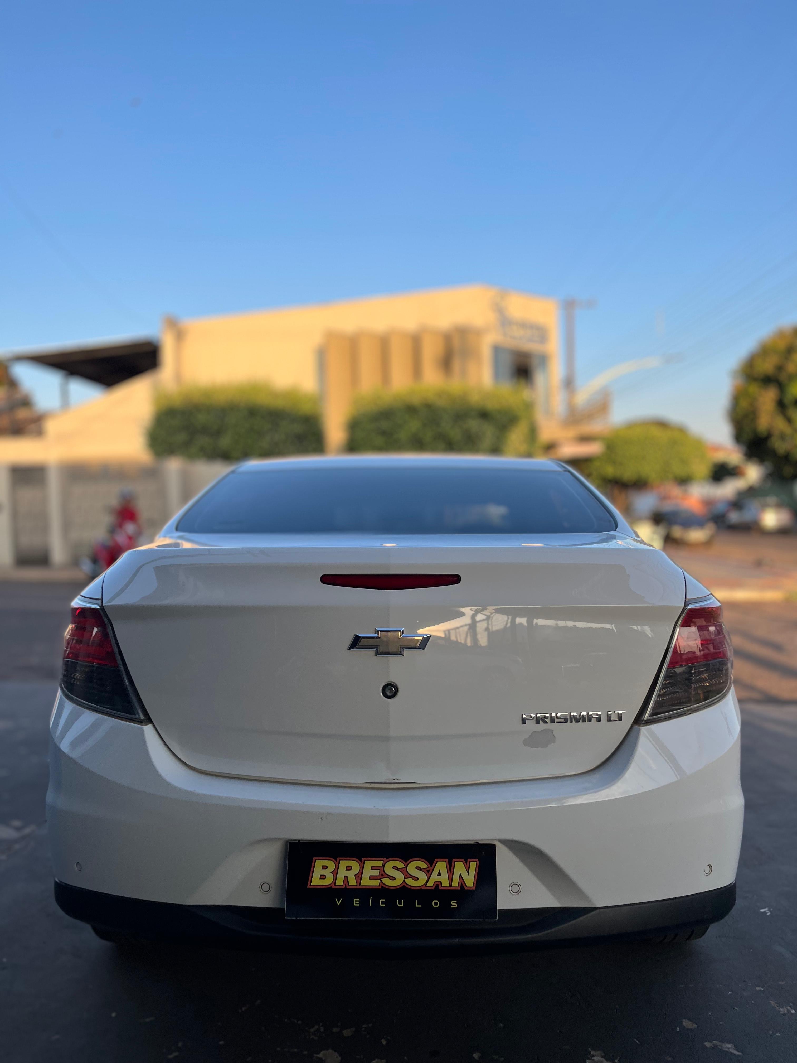 CHEVROLET Prisma LT 1.4 2015 - miniatura 4