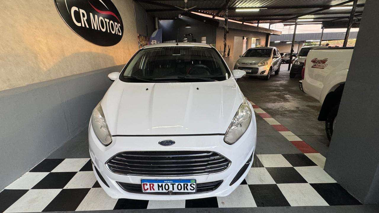 FORD Fiesta Hatch Titanium 1.6 16v PowerShift 2017 - miniatura 2