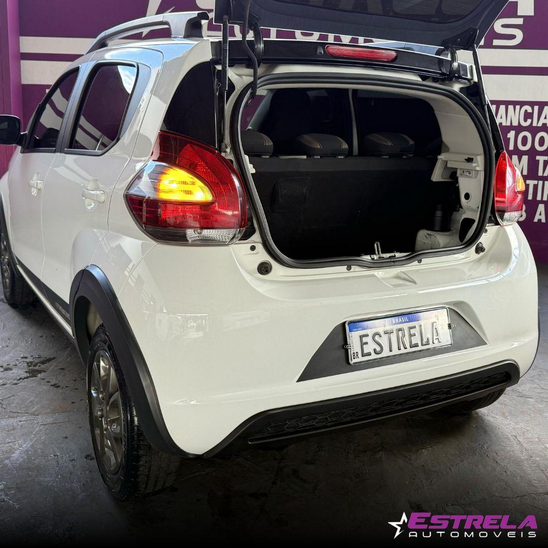 FIAT Mobi Trekking 1.0 2021 - miniatura 8