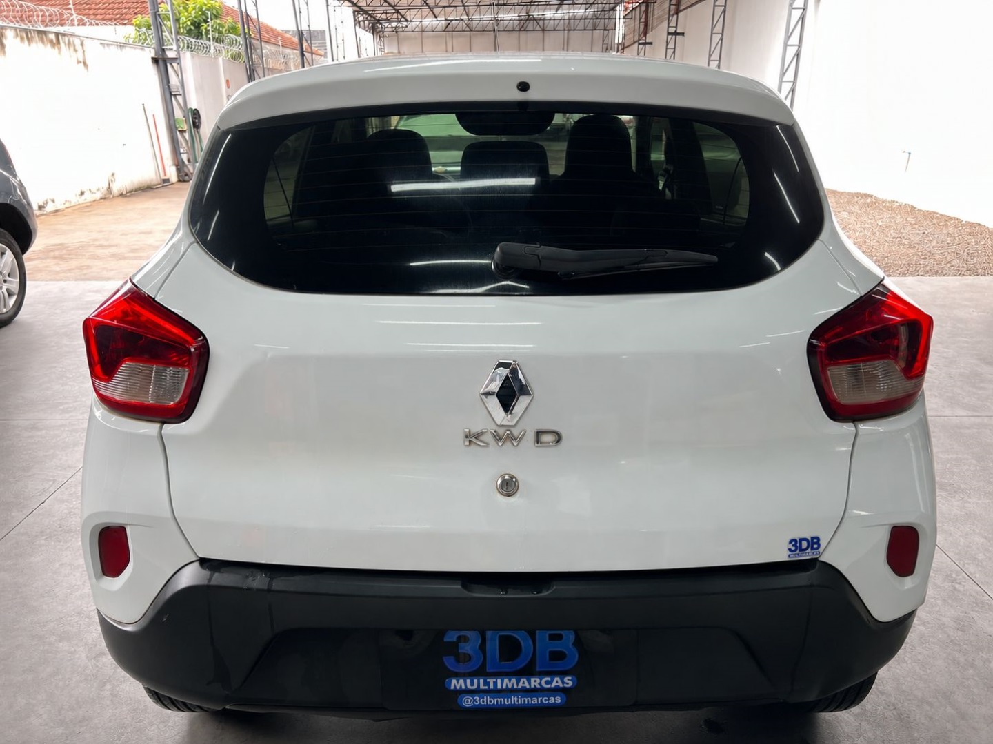 RENAULT Kwid Zen 1.0 12v 2023 - miniatura 2
