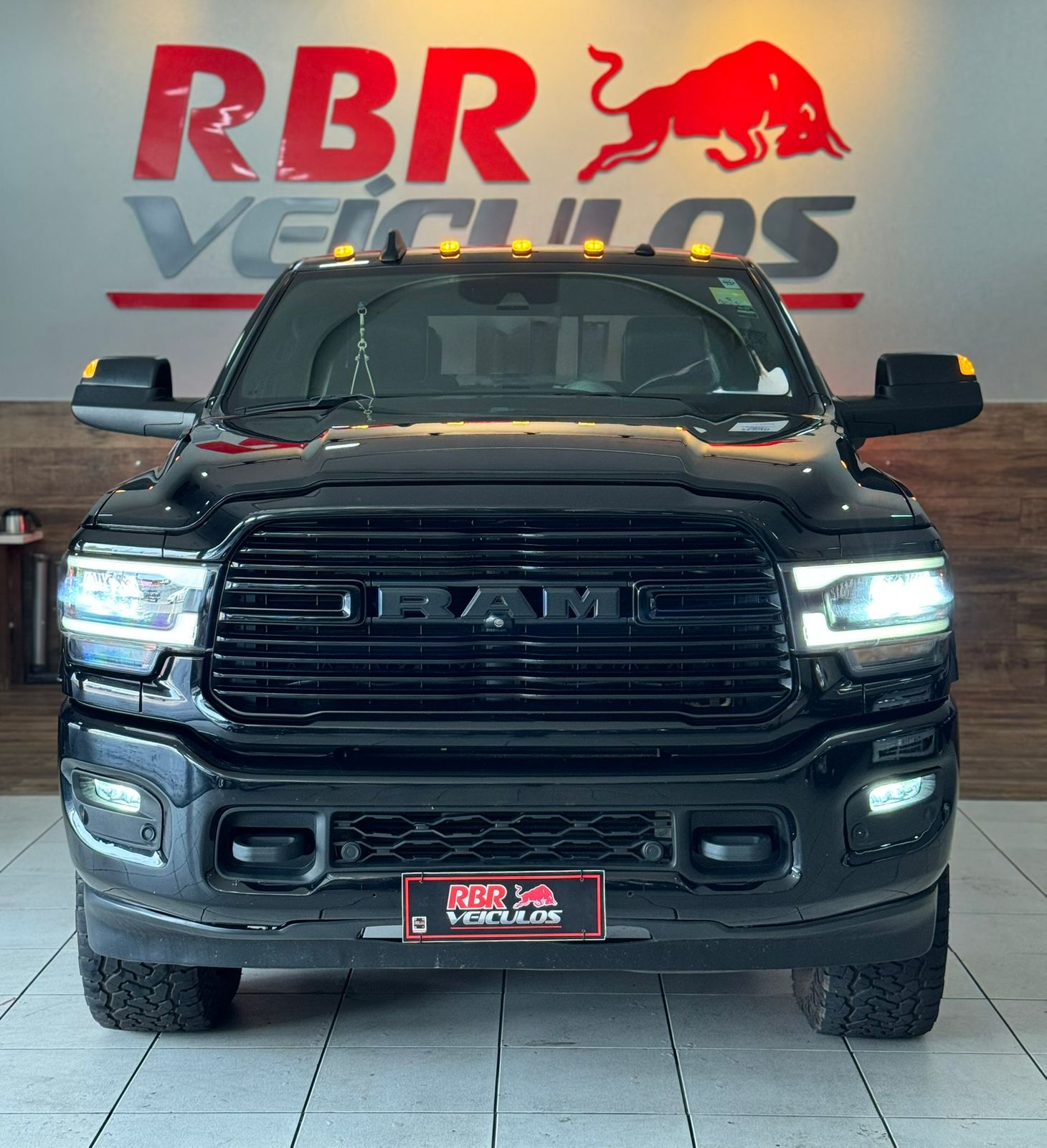 RAM 2500 Laramie Night Edition 6.7TDi 24v 4X4 C.D. 2021 - miniatura 5