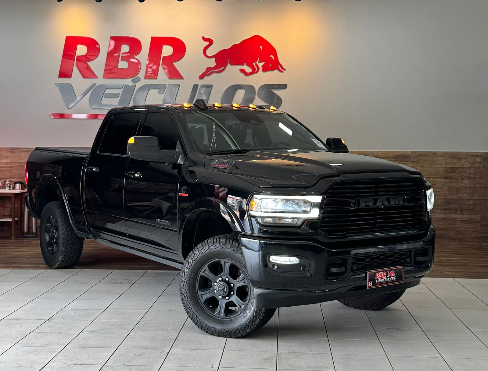 RAM 2500 Laramie Night Edition 6.7TDi 24v 4X4 C.D. 2021