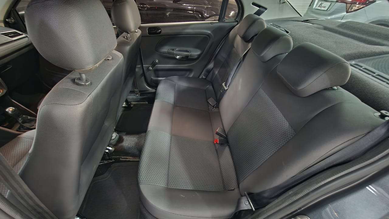VOLKSWAGEN Voyage 1.0 12v 2023 - miniatura 9