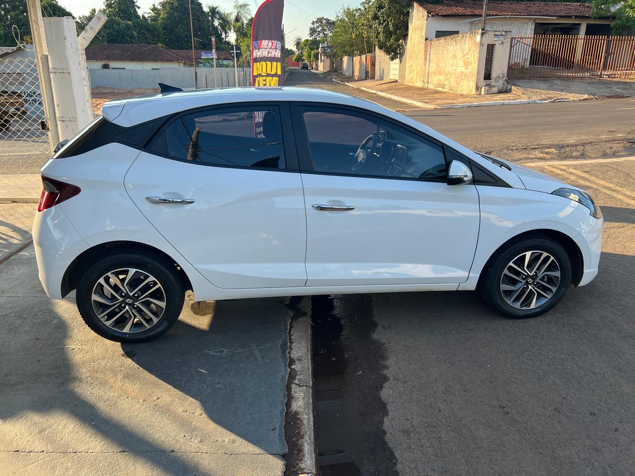 HYUNDAI HB20 Platinum 1.0T 12v 2022 - miniatura 4
