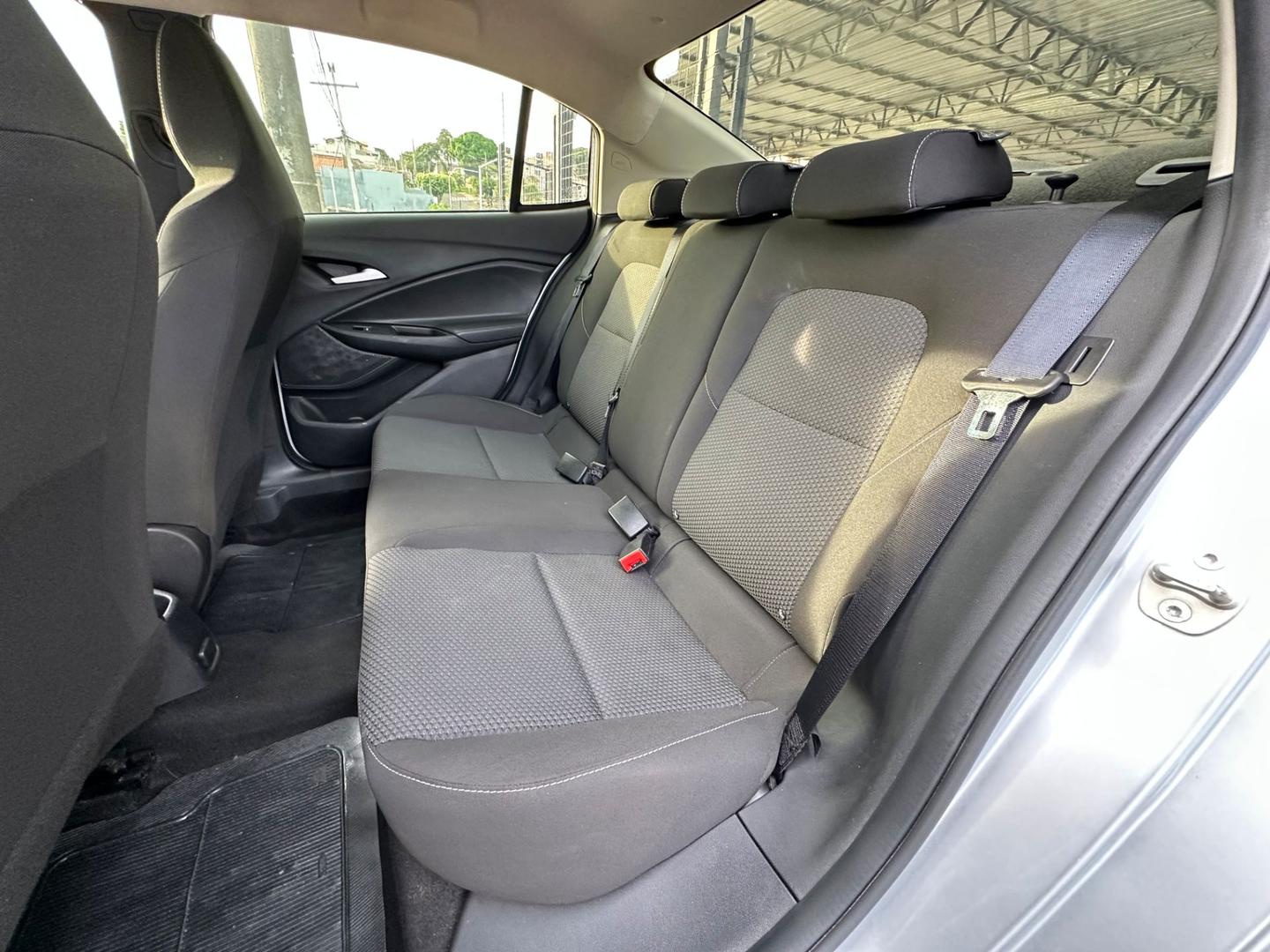 CHEVROLET Onix Sedan Plus LT 1.0 12v 2023 - miniatura 4
