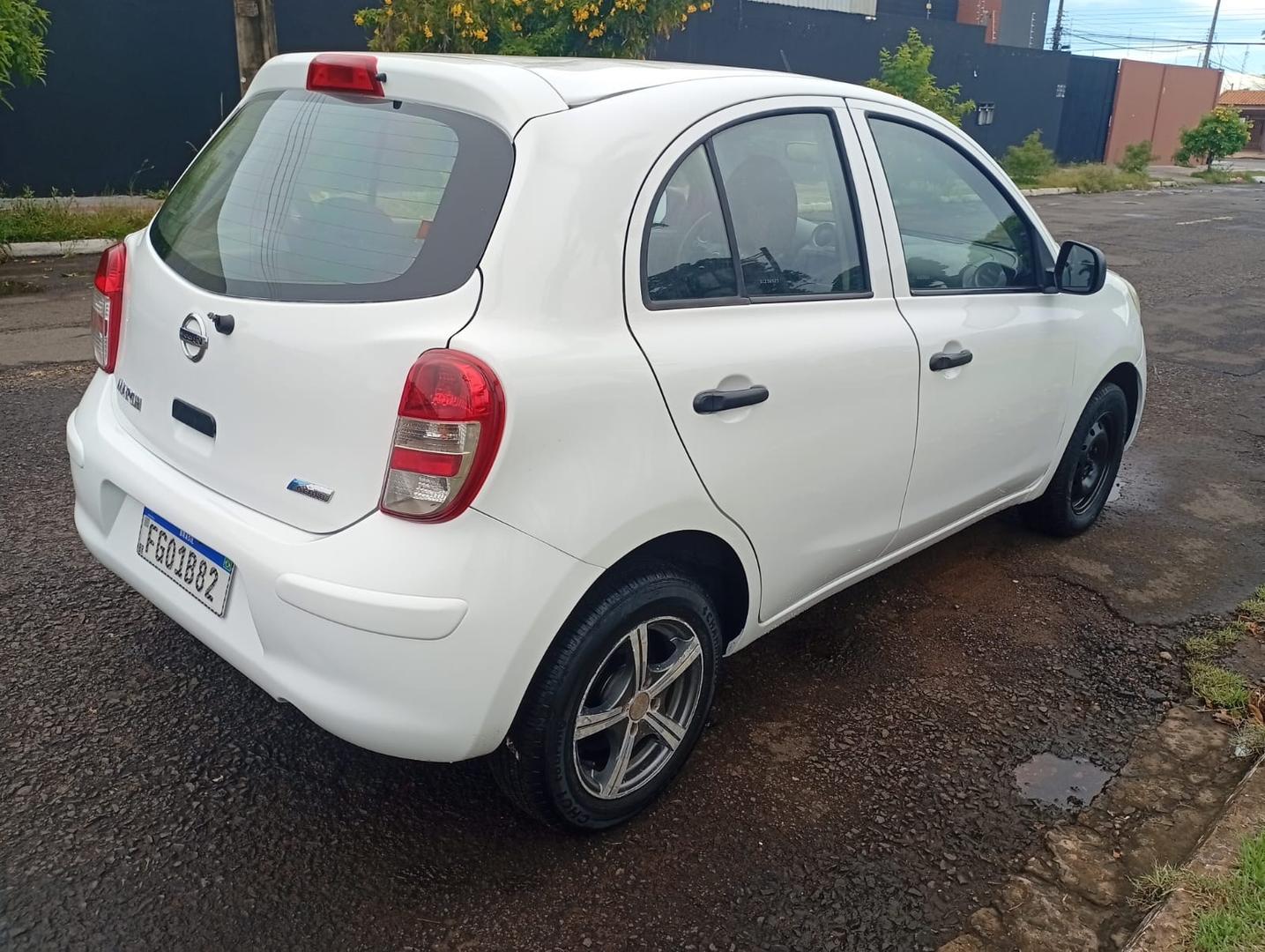 NISSAN March S 1.0 16v 2013 - miniatura 3