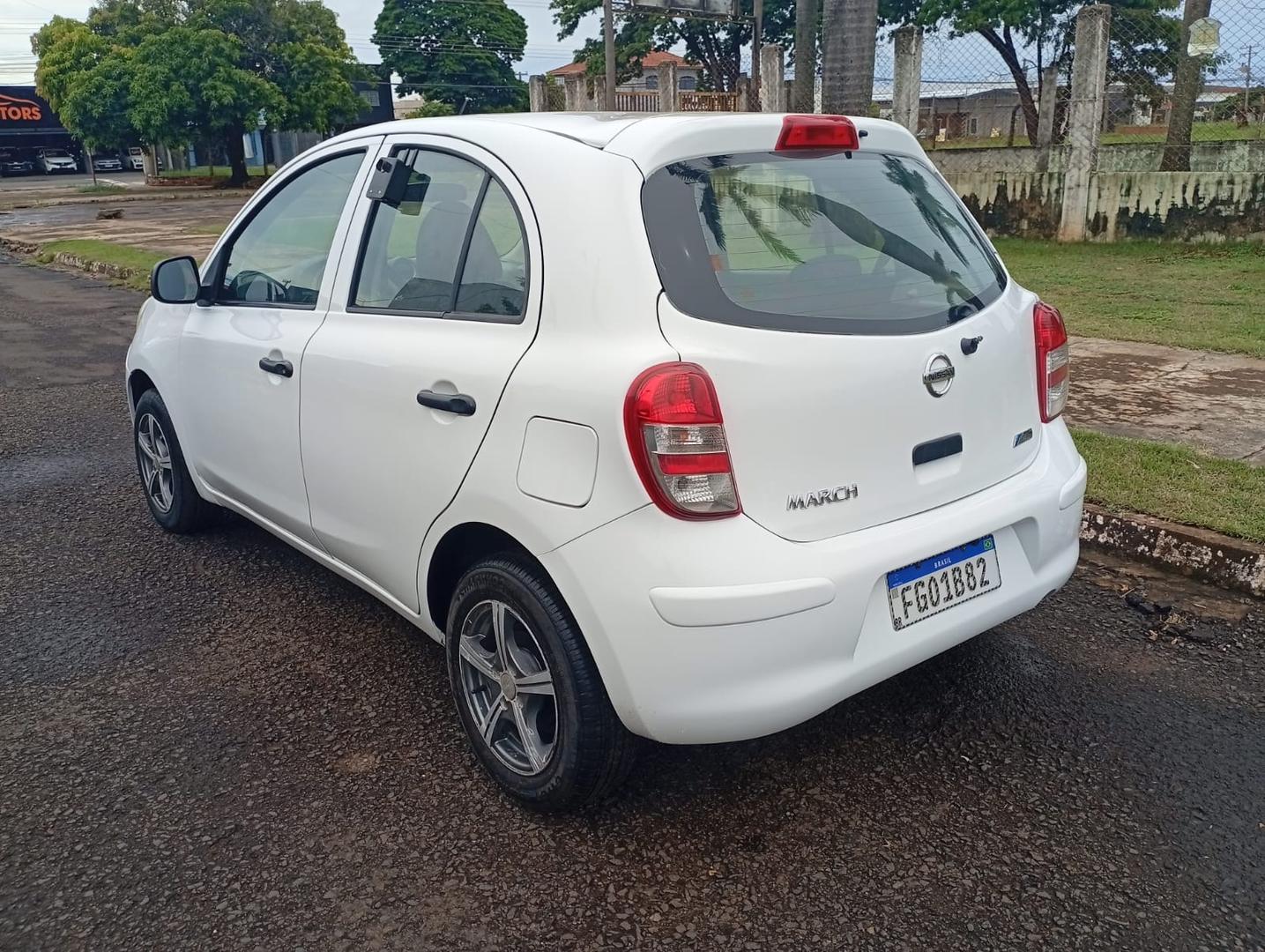 NISSAN March S 1.0 16v 2013 - miniatura 5