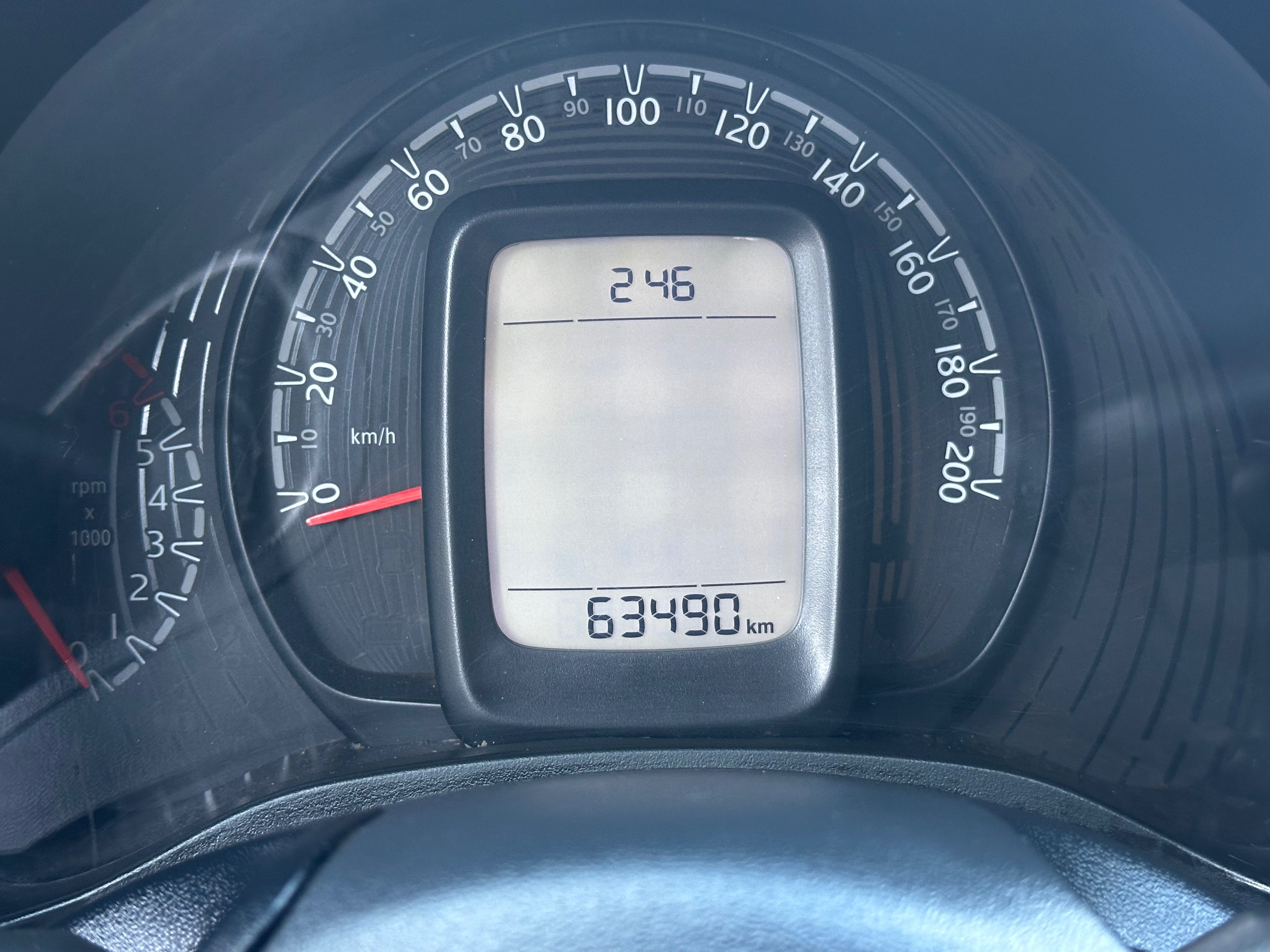 FIAT Mobi Like 1.0 2022 - miniatura 8