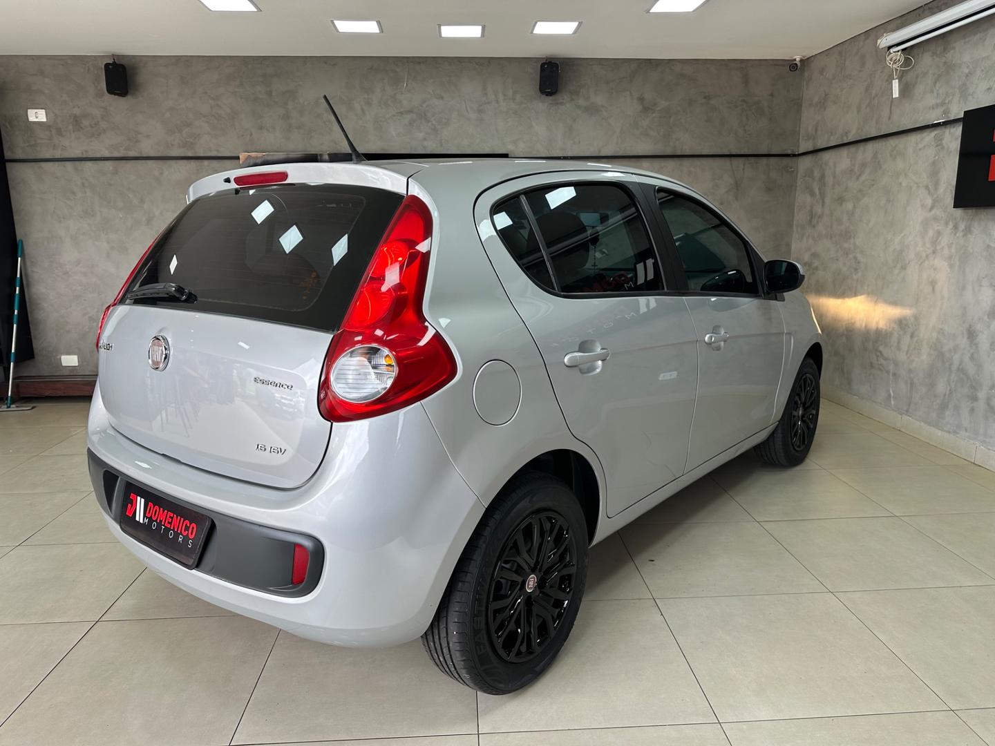 FIAT Palio Essence 1.6 16v 4p. 2014 - miniatura 4