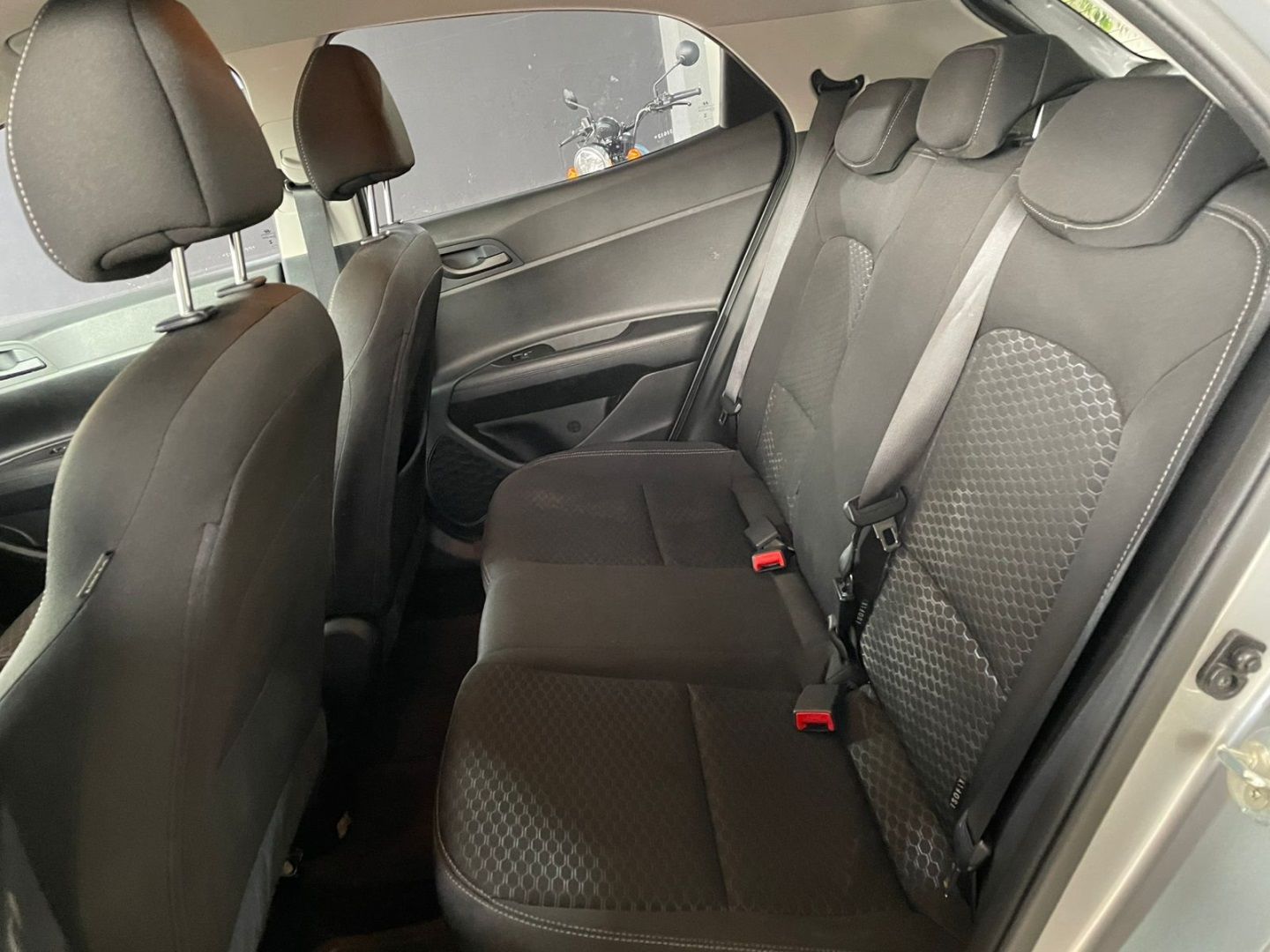 HYUNDAI HB20 Comfort 1.0 12v 2023 - miniatura 8