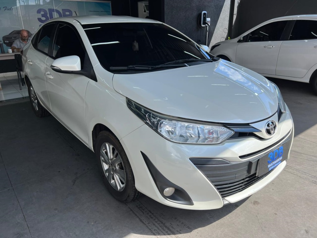 TOYOTA Yaris Sedan XL Plus Tech 1.5 16v 2019 - miniatura 3